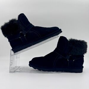 EUC Size 9 Bearpaw Suede Konnie Cozy Faux Fur Winter Bootie w/Sheepskin Footbed